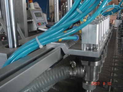 流量計式食用油灌裝機(jī)細(xì)節(jié)圖